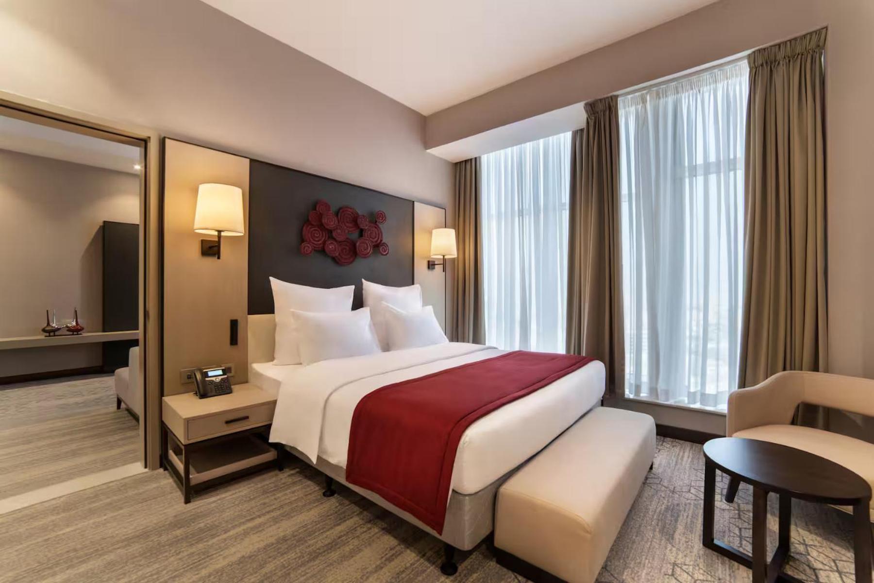 Ramada By Wyndham Riyadh King Fahd Road ภายนอก รูปภาพ